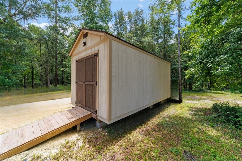 For Sale: $899,995 (3 beds, 2 baths, 2597 Square Feet)