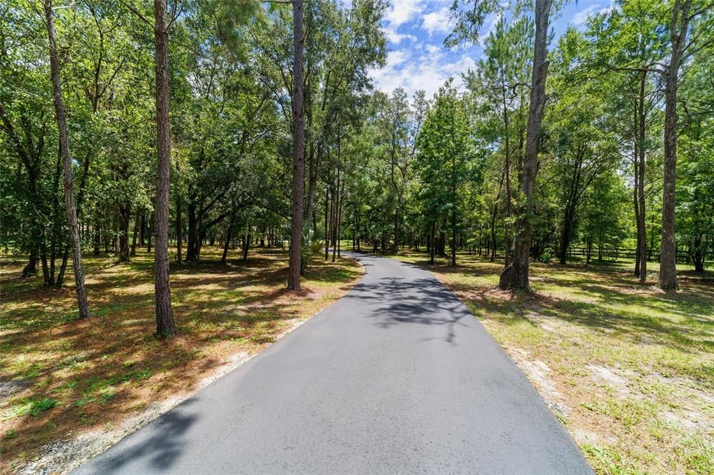 For Sale: $899,995 (3 beds, 2 baths, 2597 Square Feet)