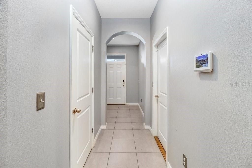 For Sale: $274,999 (3 beds, 2 baths, 1707 Square Feet)