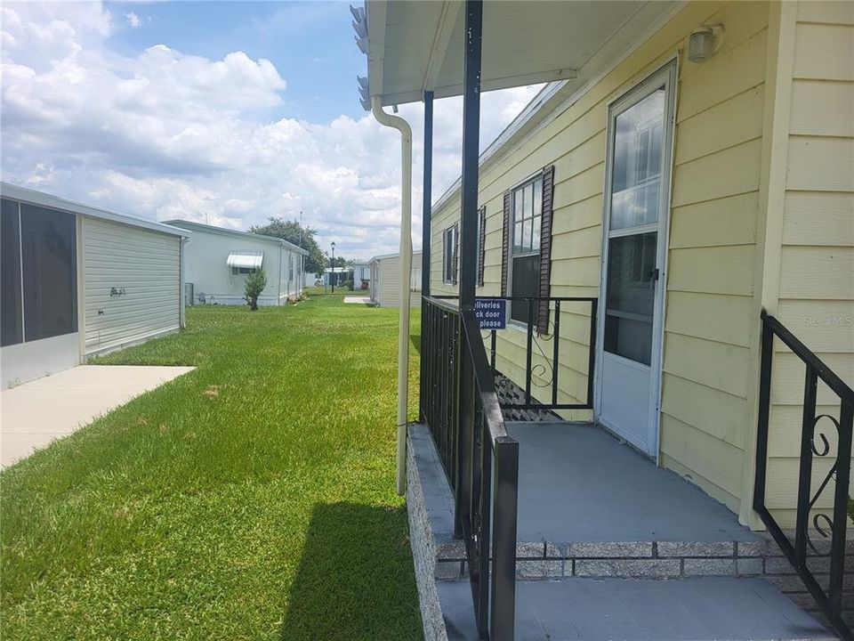 待售: $79,900 (2 贝兹, 2 浴室, 1032 平方英尺)