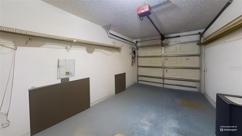 Active With Contract: $175,000 (2 beds, 2 baths, 1318 Square Feet)