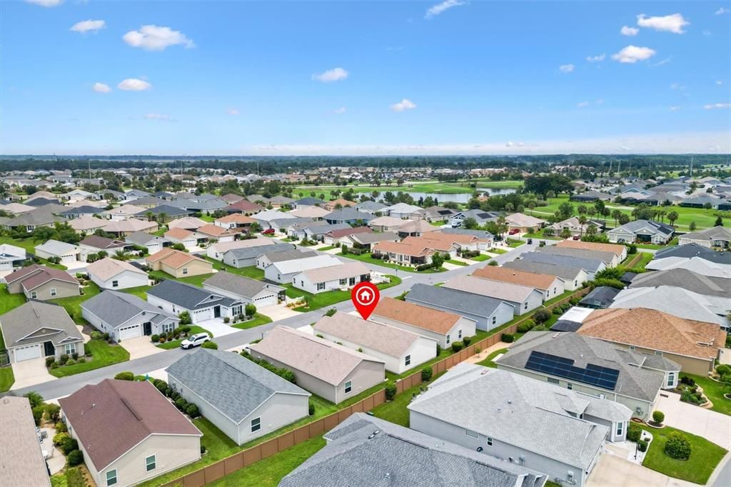 Activo con contrato: $279,000 (2 camas, 2 baños, 1227 Pies cuadrados)