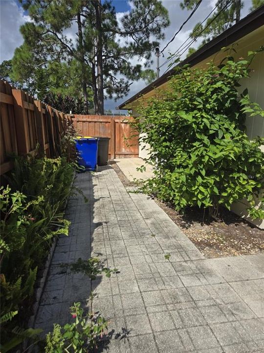 For Sale: $259,000 (3 beds, 2 baths, 1813 Square Feet)