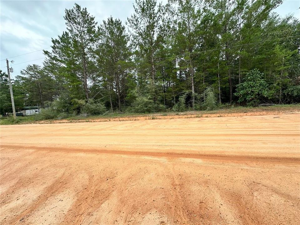 待售: $15,000 (0.23 acres)