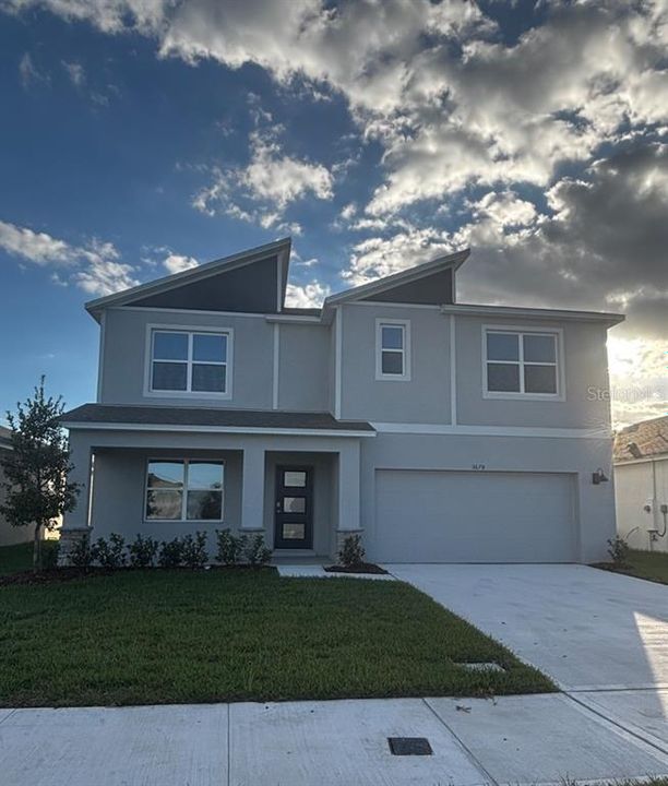 Active With Contract: $465,990 (5 beds, 3 baths, 2601 Square Feet)