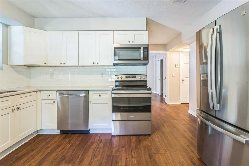 For Sale: $439,000 (4 beds, 2 baths, 1800 Square Feet)