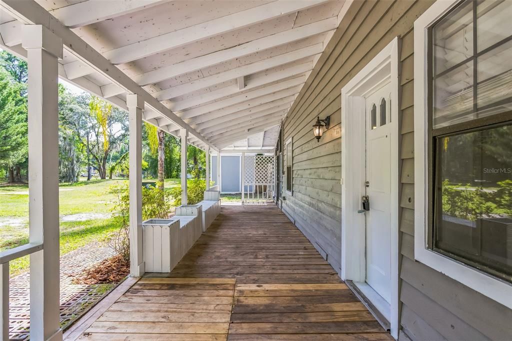 For Sale: $439,000 (4 beds, 2 baths, 1800 Square Feet)