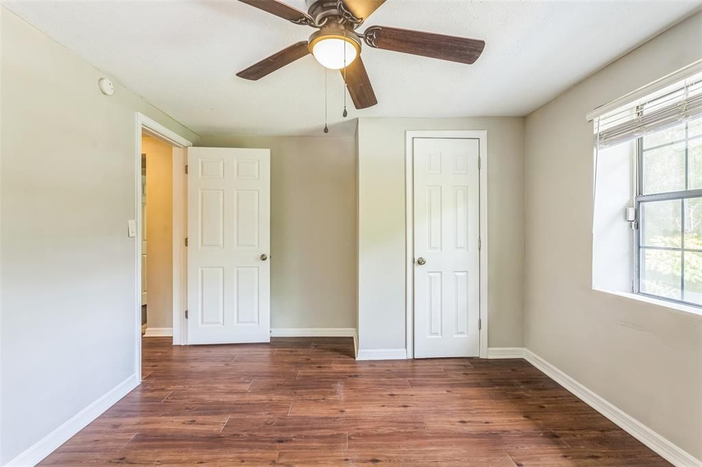 For Sale: $439,000 (4 beds, 2 baths, 1800 Square Feet)