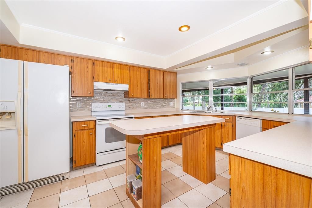 На продажу: $629,000 (4 спален, 3 ванн, 3118 Квадратных фут)