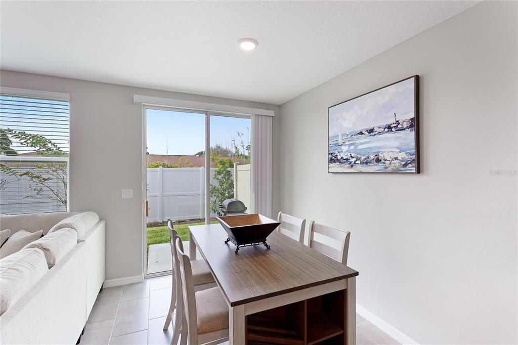 В аренду: $2,500 (3 спален, 2 ванн, 1450 Квадратных фут)