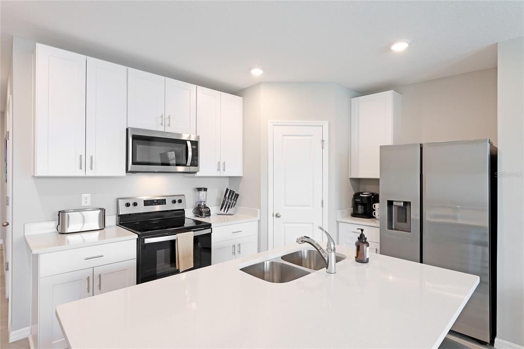 В аренду: $2,500 (3 спален, 2 ванн, 1450 Квадратных фут)