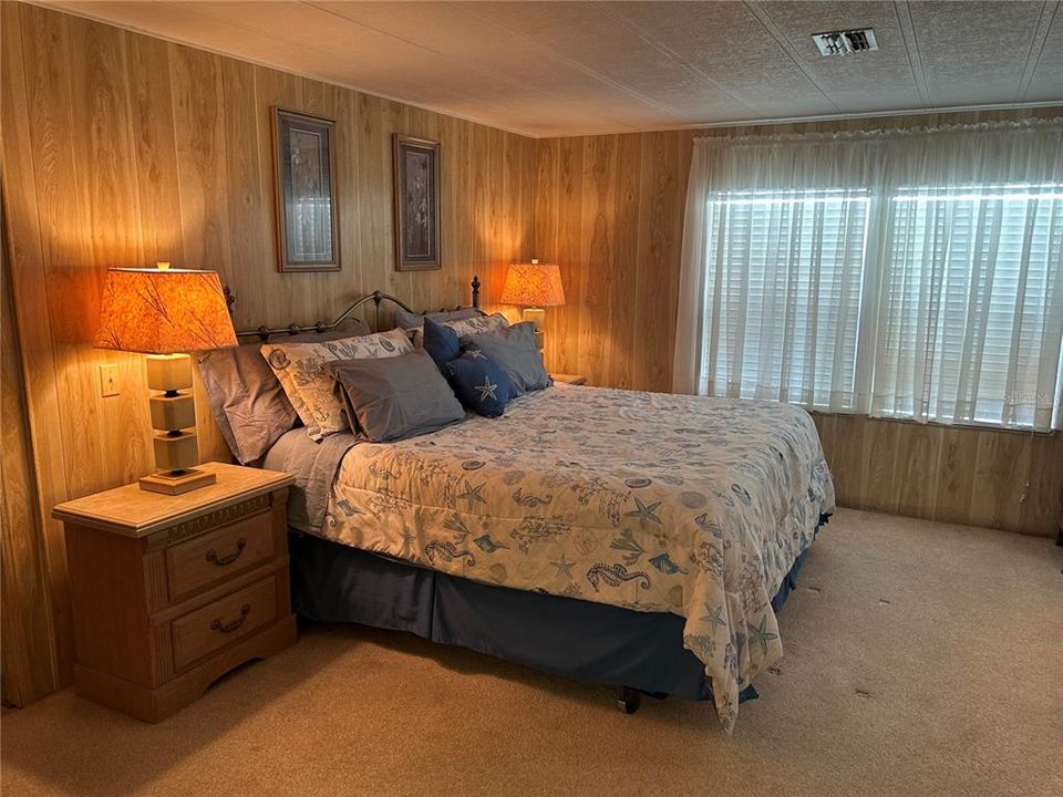 待售: $102,900 (2 贝兹, 2 浴室, 1200 平方英尺)