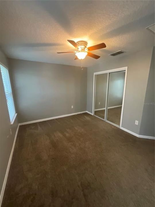 Active With Contract: $1,800 (3 beds, 2 baths, 1588 Square Feet)