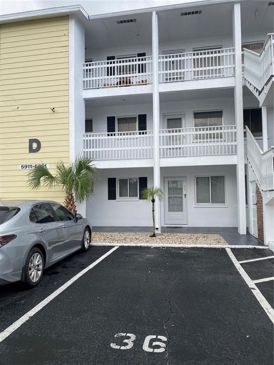 Vendido Recientemente: $90,000 (1 camas, 1 baños, 576 Pies cuadrados)