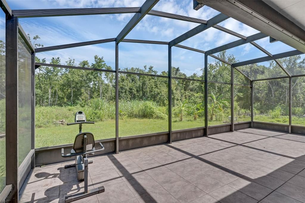 合同活跃: $600,000 (4 贝兹, 4 浴室, 3337 平方英尺)