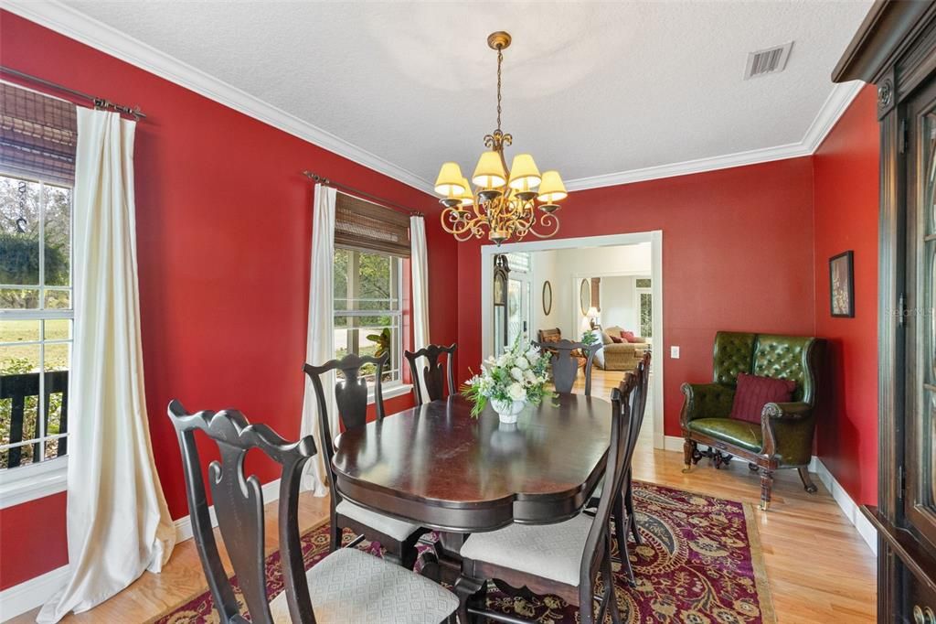 For Sale: $1,280,000 (6 beds, 4 baths, 3465 Square Feet)