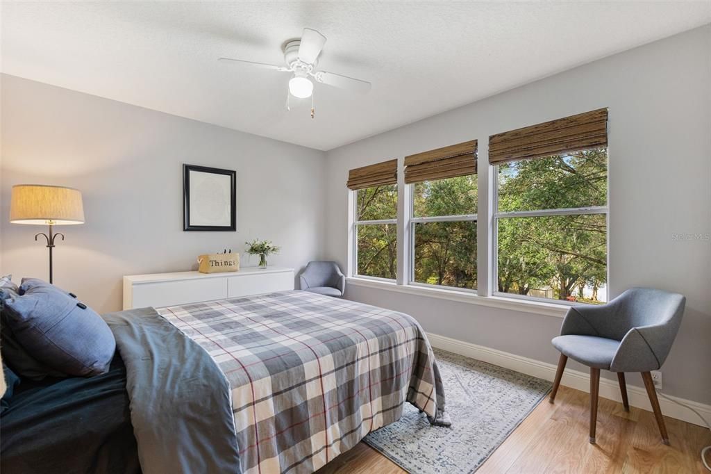 For Sale: $1,280,000 (6 beds, 4 baths, 3465 Square Feet)