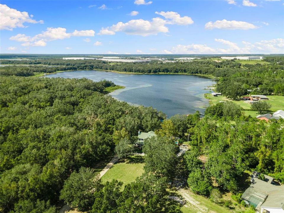 For Sale: $1,280,000 (6 beds, 4 baths, 3465 Square Feet)