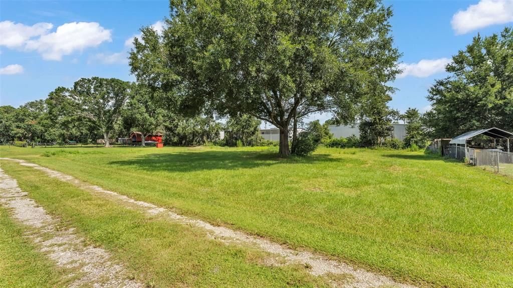 待售: $55,000 (0.50 acres)