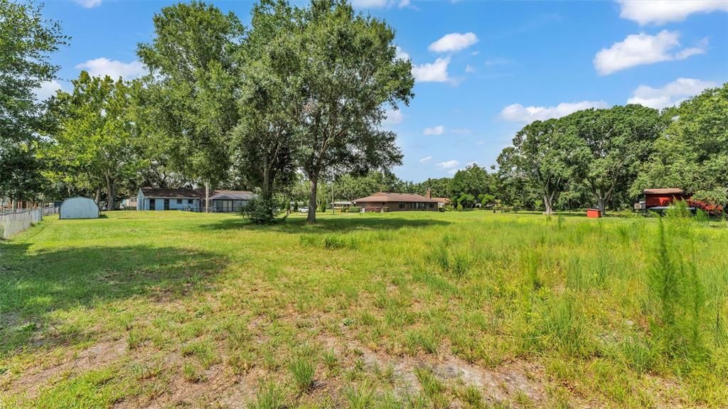 待售: $55,000 (0.50 acres)