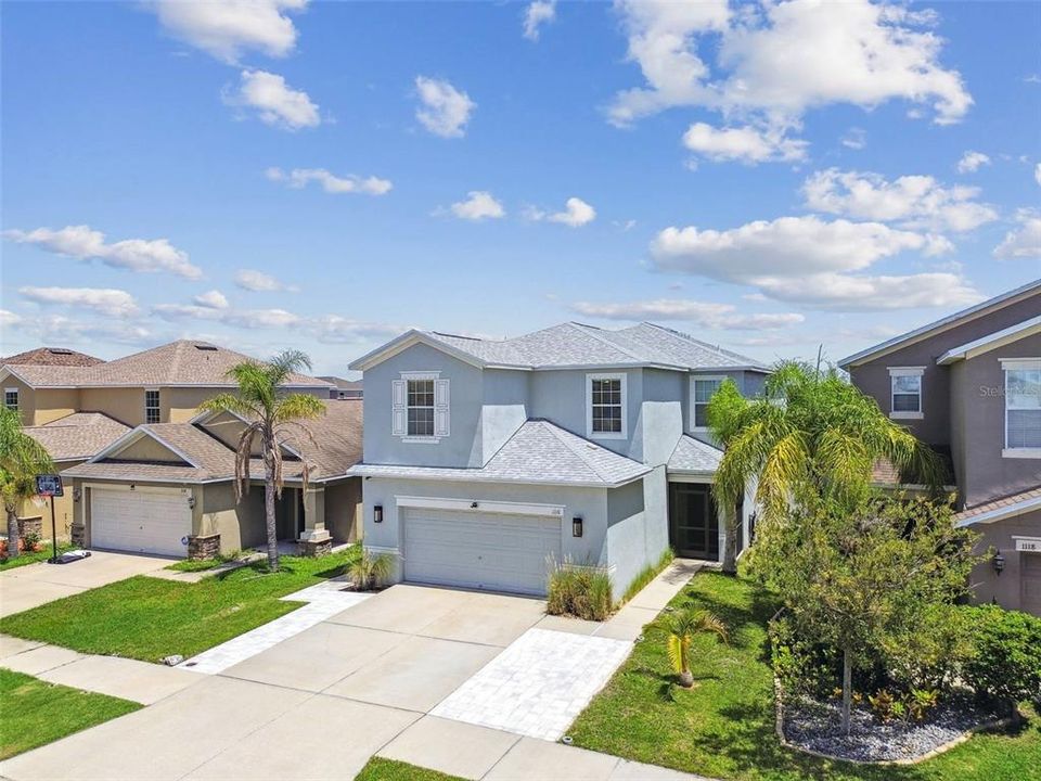 合同活跃: $485,000 (5 贝兹, 2 浴室, 2832 平方英尺)