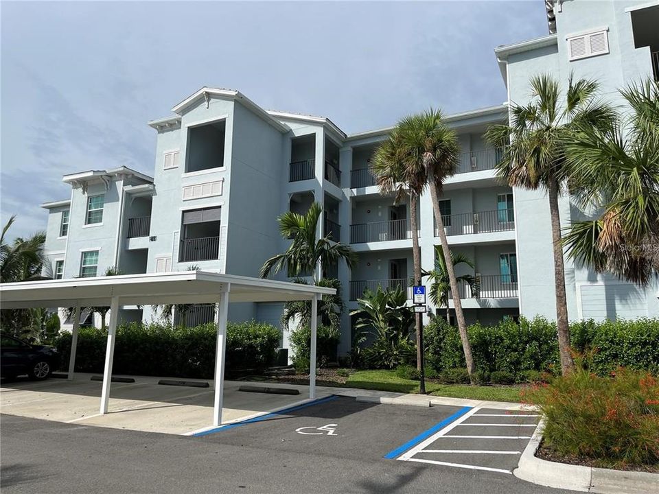 For Rent: $4,000 (2 beds, 2 baths, 1194 Square Feet)