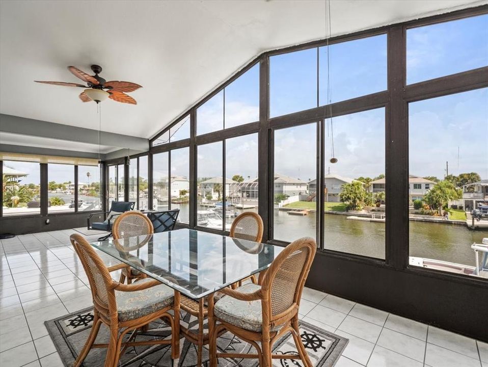 待售: $750,000 (5 贝兹, 4 浴室, 1751 平方英尺)