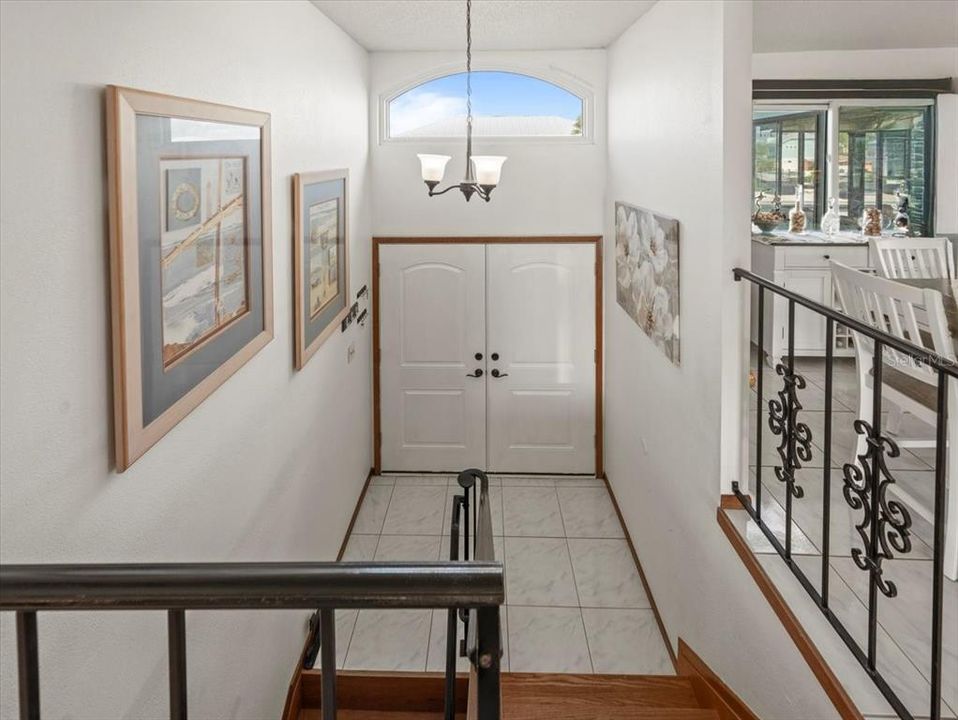 待售: $750,000 (5 贝兹, 4 浴室, 1751 平方英尺)