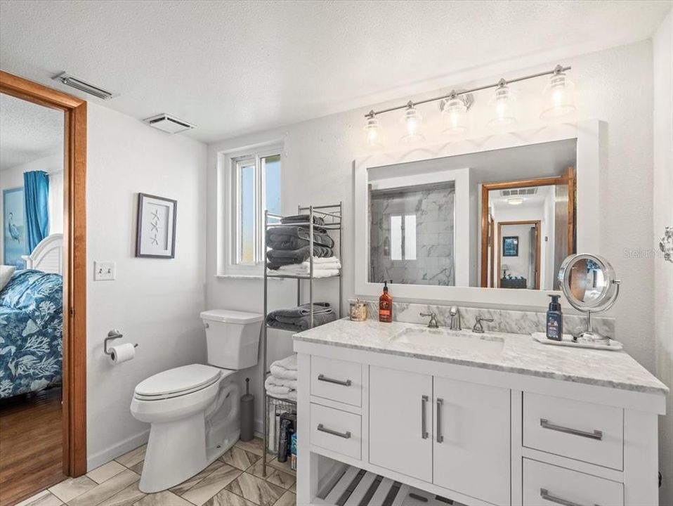 待售: $750,000 (5 贝兹, 4 浴室, 1751 平方英尺)