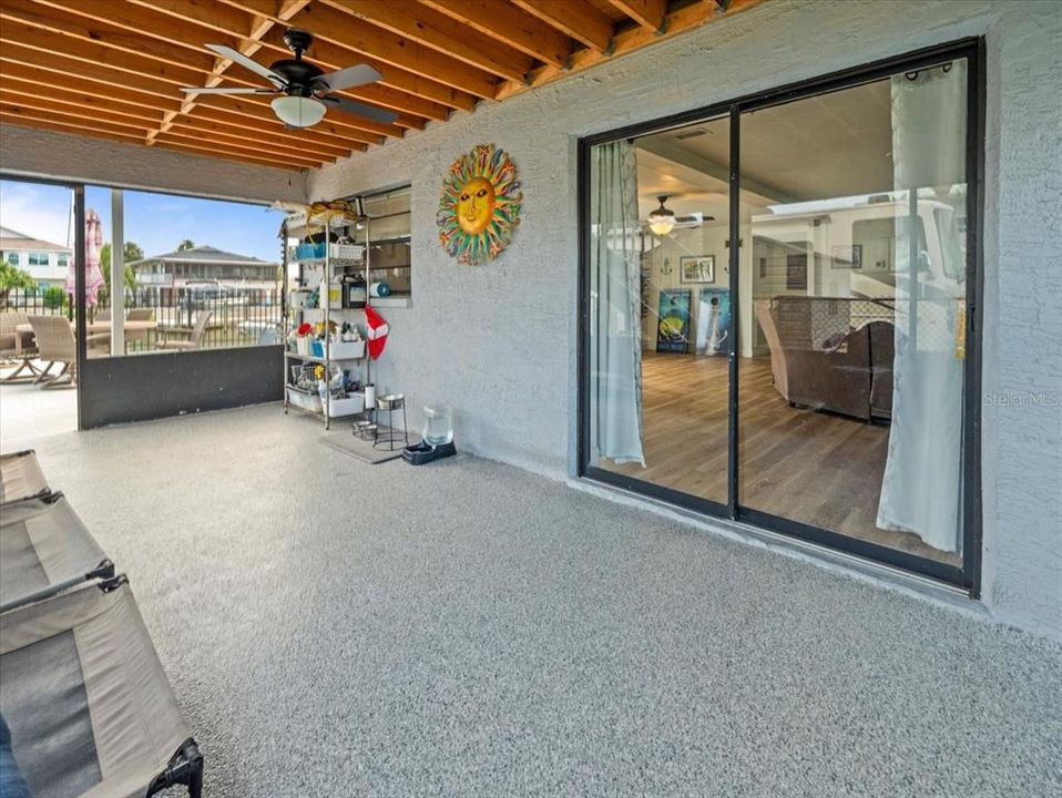 待售: $750,000 (5 贝兹, 4 浴室, 1751 平方英尺)