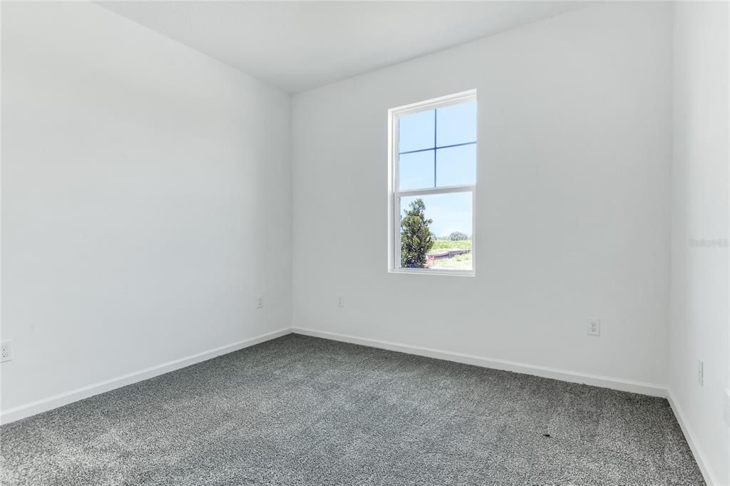 Active With Contract: $349,950 (4 beds, 3 baths, 2077 Square Feet)