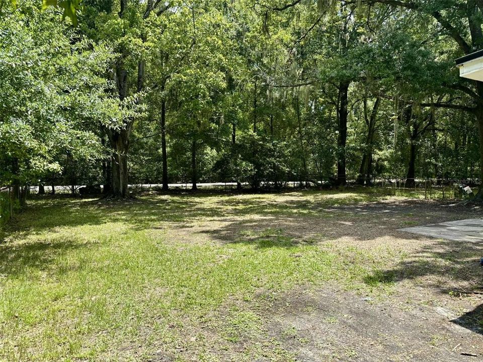 待售: $155,000 (3 贝兹, 1 浴室, 770 平方英尺)