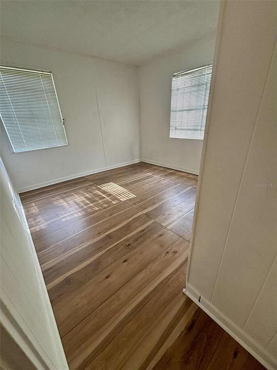 待售: $155,000 (3 贝兹, 1 浴室, 770 平方英尺)