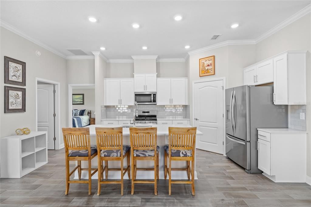 Active With Contract: $395,000 (3 beds, 2 baths, 1798 Square Feet)