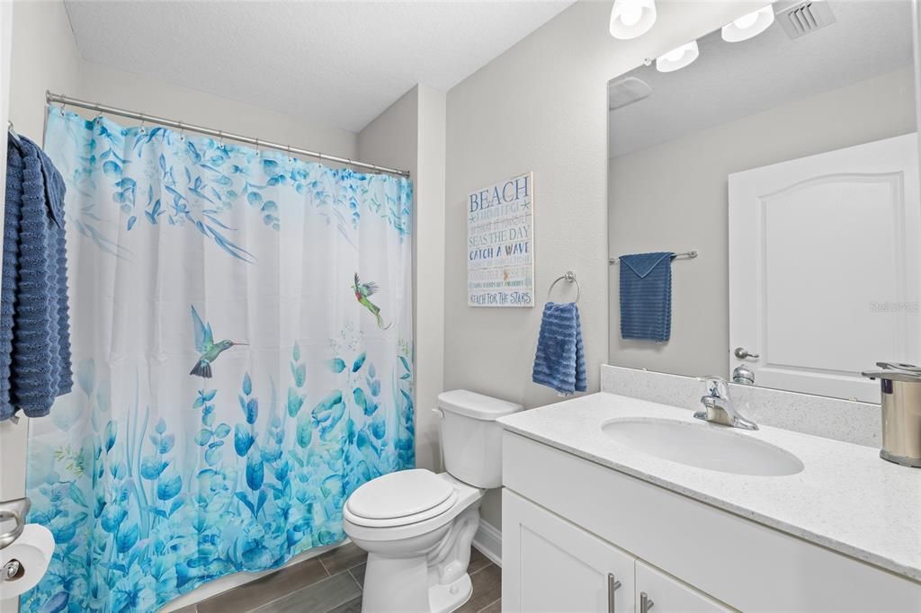 Active With Contract: $395,000 (3 beds, 2 baths, 1798 Square Feet)