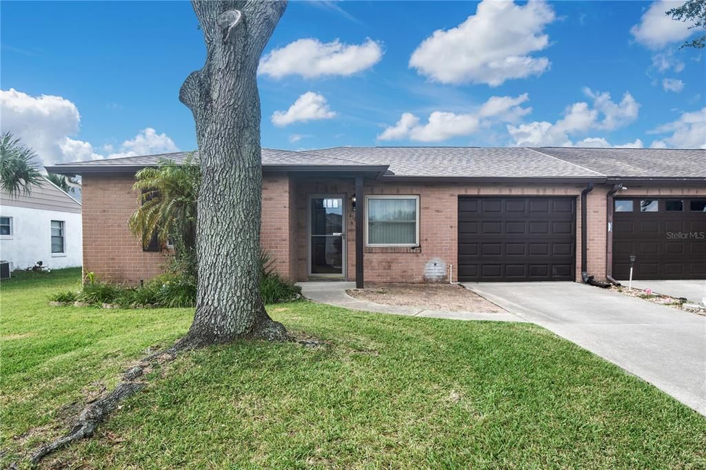 Activo con contrato: $198,500 (2 camas, 2 baños, 1074 Pies cuadrados)