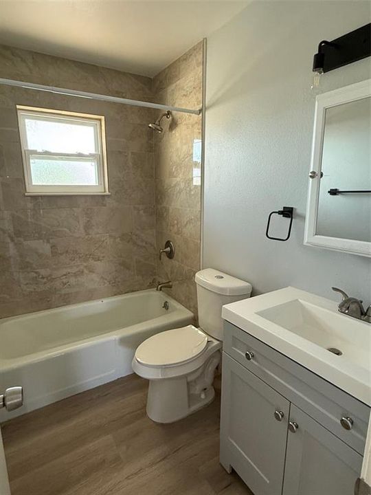 出租: $1,525 (2 贝兹, 2 浴室, 1738 平方英尺)