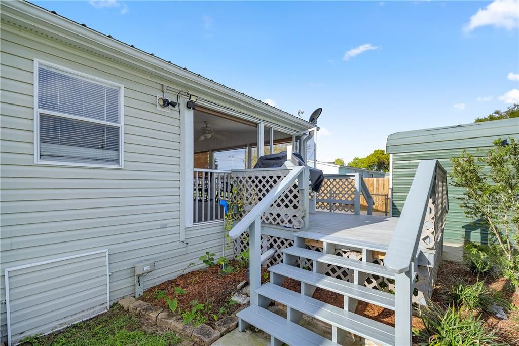 For Sale: $175,000 (3 beds, 2 baths, 1296 Square Feet)