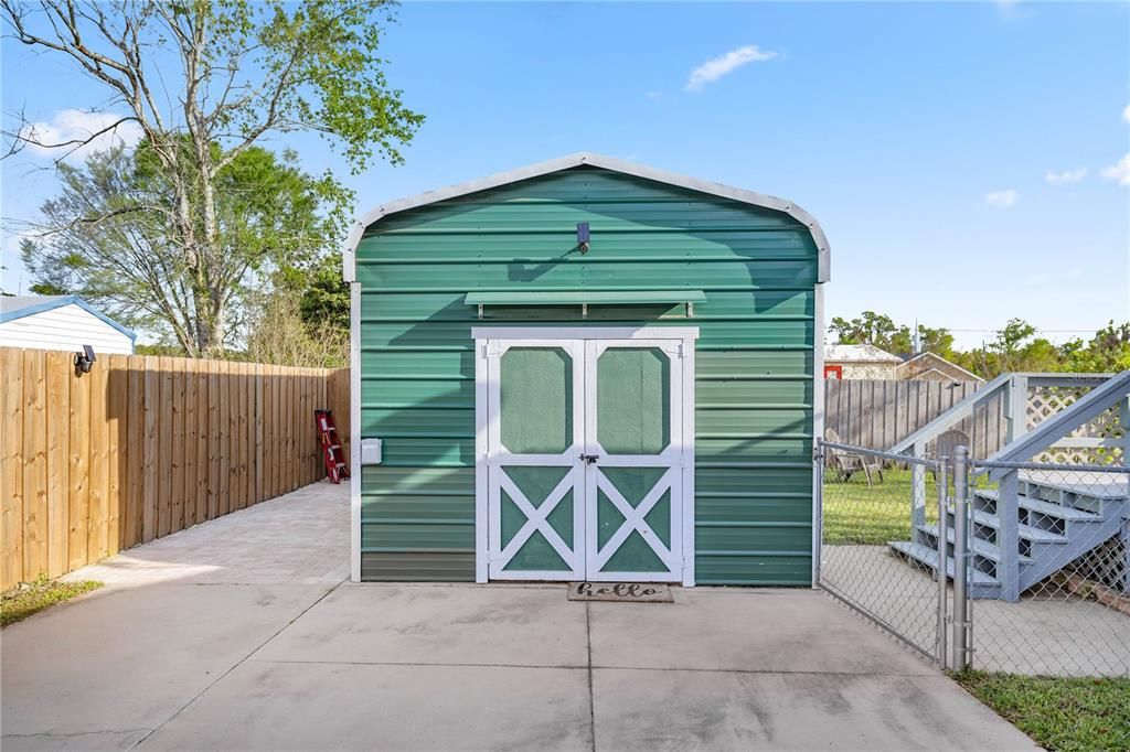 For Sale: $175,000 (3 beds, 2 baths, 1296 Square Feet)