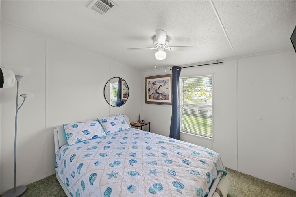 For Sale: $175,000 (3 beds, 2 baths, 1296 Square Feet)