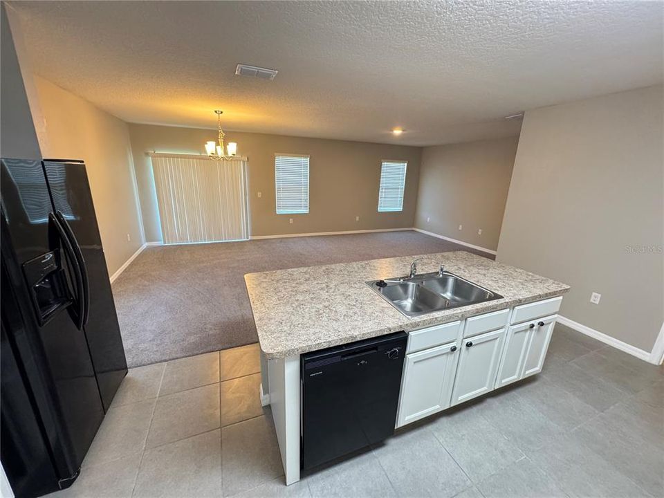 出租: $1,849 (3 贝兹, 2 浴室, 1788 平方英尺)