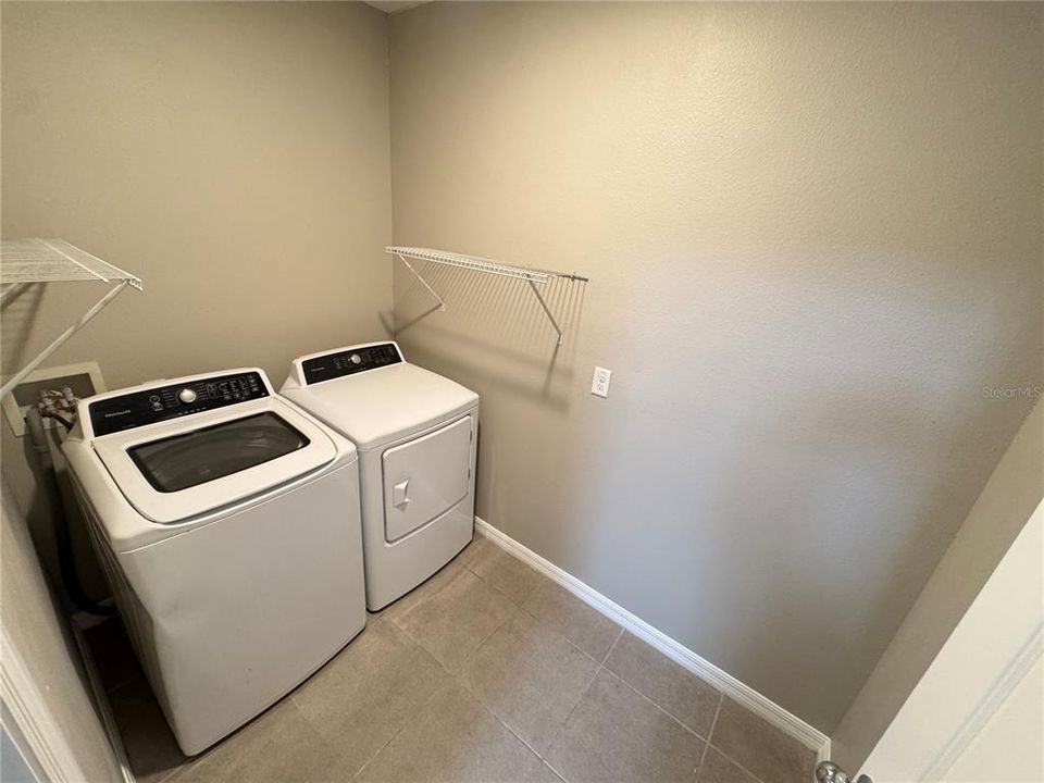 出租: $1,849 (3 贝兹, 2 浴室, 1788 平方英尺)