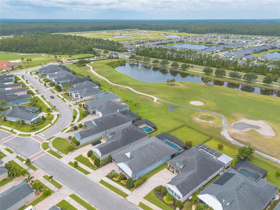 Под контрактом: $749,888 (4 спален, 3 ванн, 2511 Квадратных фут)