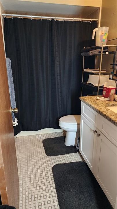 На продажу: $194,500 (2 спален, 2 ванн, 1038 Квадратных фут)