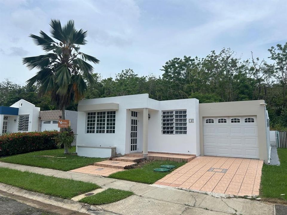 Vendido Recientemente: $239,000 (3 camas, 2 baños, 1094 Pies cuadrados)
