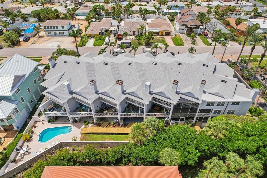 На продажу: $885,000 (3 спален, 3 ванн, 2435 Квадратных фут)