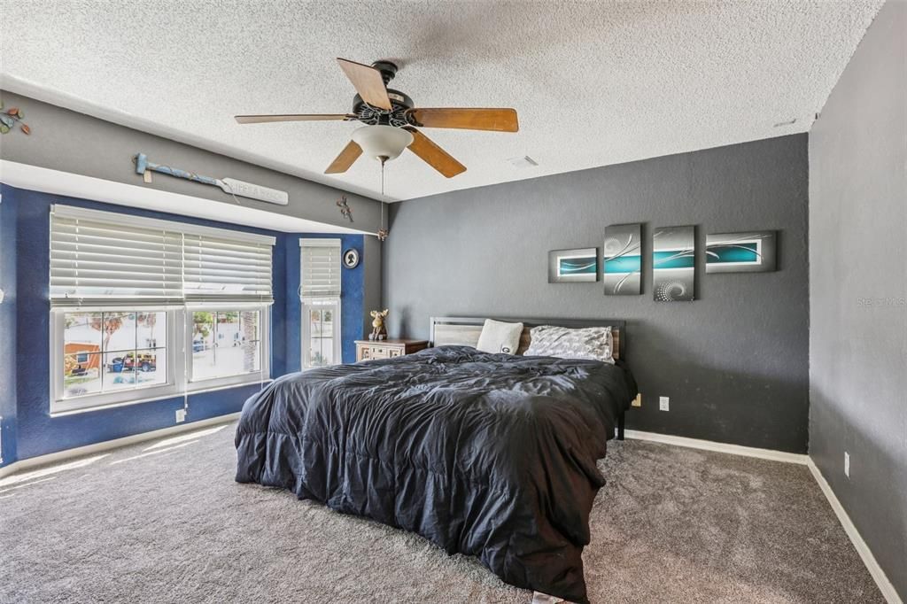 На продажу: $885,000 (3 спален, 3 ванн, 2435 Квадратных фут)