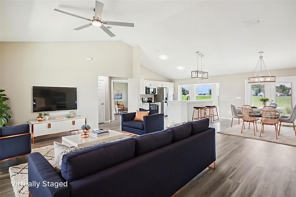 For Sale: $399,900 (3 beds, 2 baths, 1884 Square Feet)