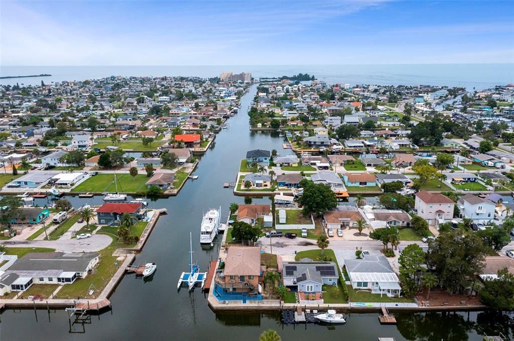 Activo con contrato: $525,000 (3 camas, 2 baños, 1904 Pies cuadrados)