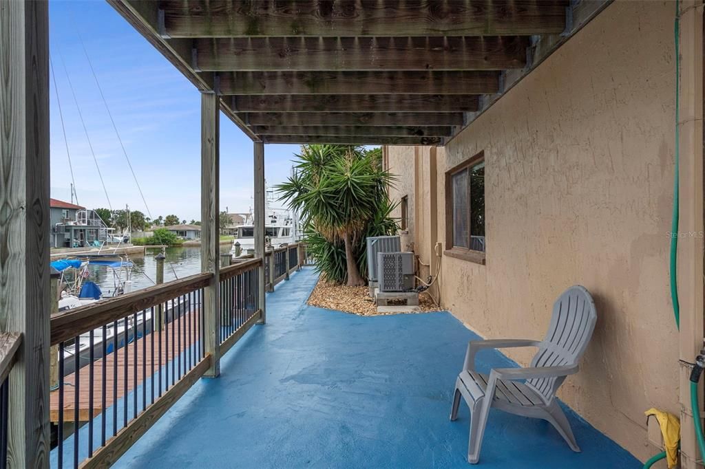 Activo con contrato: $525,000 (3 camas, 2 baños, 1904 Pies cuadrados)